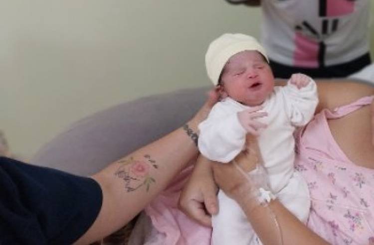 Nació Maia, la primera bebé del 2025 en Punta Alta