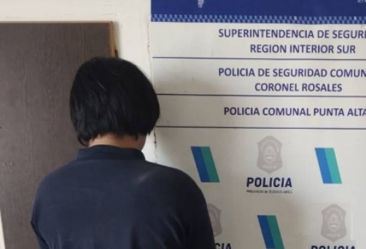 Un vecino retuvo a un joven que le robaba una manguera y fue aprehendido por la Policía