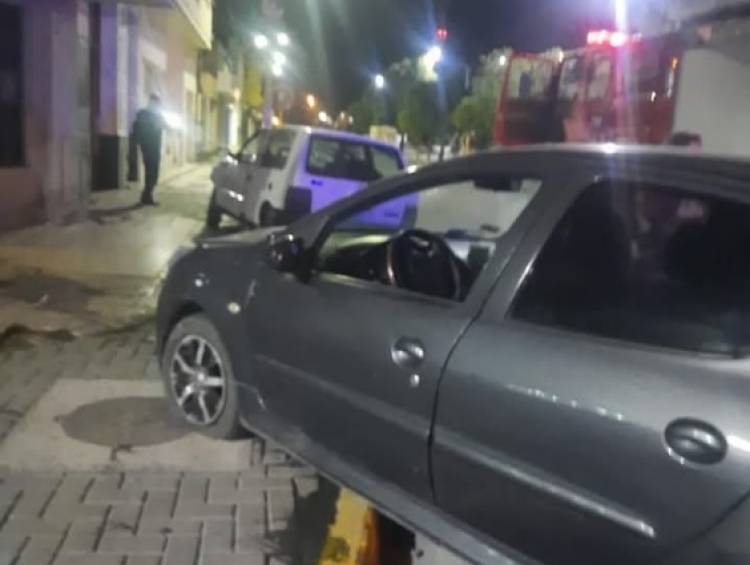 Accidente de tránsito en la esquina de Brown y Bernardo de Irigoyen