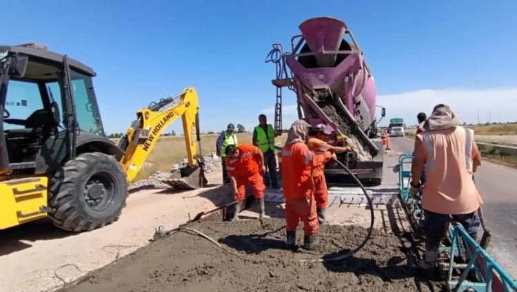 Continúan los trabajos de reparación en la ruta entre Bahía Blanca y Punta Alta