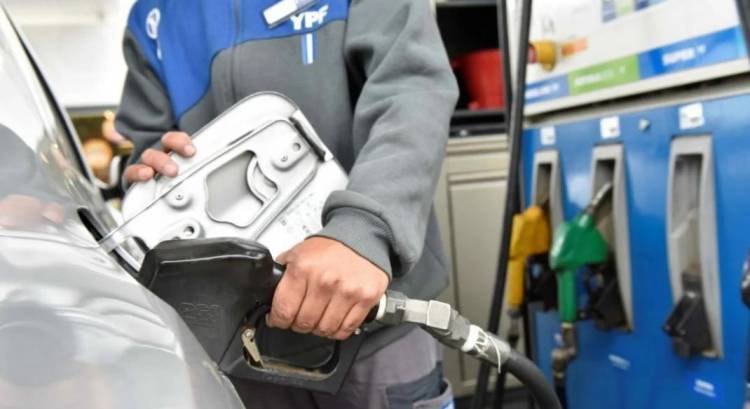 Marzo arrancó con un nuevo aumento en los combustibles