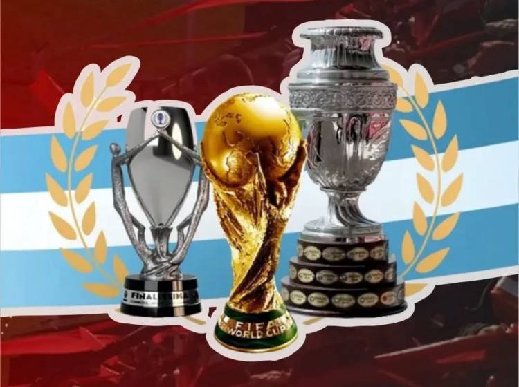 Este lunes llega la Copa del Mundo y otros trofeos por los 100 años de Sporting