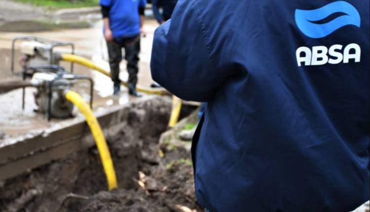 Barrios de Villa Maio con baja presión y sin agua desde ayer por reparación de una válvula