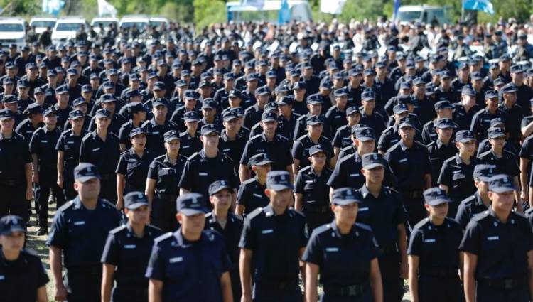 La Provincia extendió el límite de edad para entrar a la Policía Bonaerense