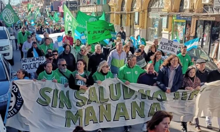 “No podemos seguir viviendo así, IOSFA se está quedando sin prestaciones” afirmaron desde ATE