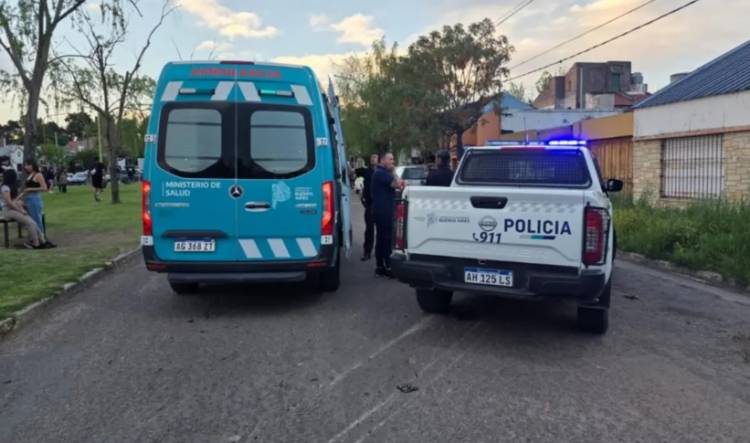 Persecución, salvaje agresión a Policias y detención en el boulevard Avellaneda