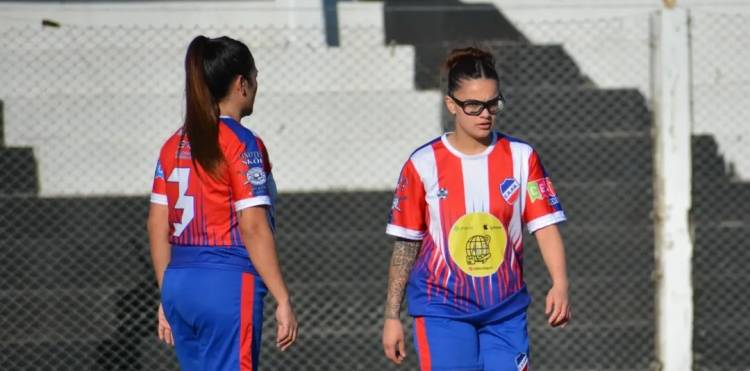 Femenino: Rosario no presentó equipo para enfrentar a Liniers y le dieron perdido el encuentro