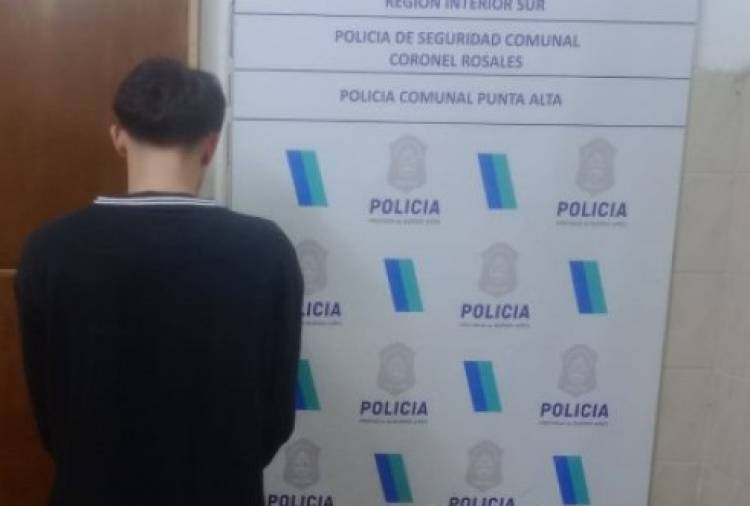 Un motociclista fue aprehendido por desobediencia en el boulevard Avellaneda