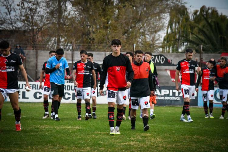 Liga del Sur: Sporting cayó sobre el final ante San Francisco y no logra salir del fondo