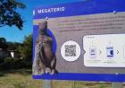  Se colocó cartelería en el “Parque Paleontológico” de Plaza Carrasco de Pehuen Co