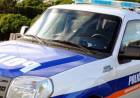 Un motociclista intentó evadir un control y chocó a un patrullero