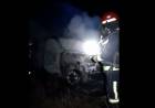 Pérdidas totales tras el incendio de una camioneta que circulaba por la ruta 3