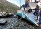La Armada Argentina rescató en Isla de los Estados a los tripulantes del velero “Jiu Jiu”