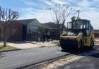 Finalizó la pavimentación de 3 cuadras en calle Espora y continuará en calles 17 de febrero y San Juan