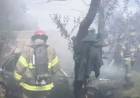 Bomberos Voluntarios acudieron al incendio de un auto que se encontraba en el patio de una vivienda