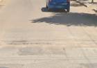Vecinos decidieron rellenar una zanja de la obra inconclusa 