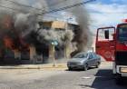 Deberán demoler el taller mecánico que se incendió en el centro
