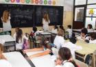 La Provincia oficializó el cronograma de sueldos para estatales y los docentes piden cambios