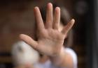 Piden 35 años de cárcel para sujeto que abusó de una menor, hija de su pareja, la cual quedó embarazada