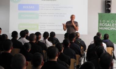 El Municipio de Coronel Rosales brindó charlas en la ESSA sobre normas de convivencia en la ciudad