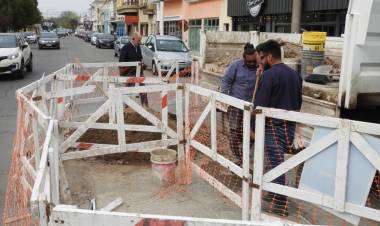 Finalizada la reparación de un caño, el corte parcial en Brown y Rivadavia se extenderá 10 días más