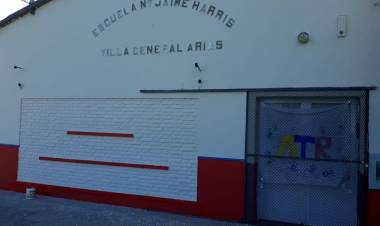 Villa Arias: Padres y alumnos de la Escuela 7 “cansados de estar, desde junio, sin edificio escolar“