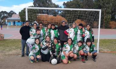 Se definieron las semifinales del torneo local de fútbol femenino