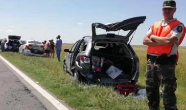 Ruta 3: Tres vehículos involucrados en un accidente de tránsito camino a Pehuen Co