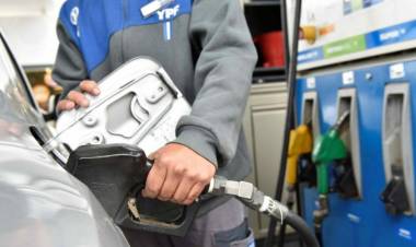 El primer día de diciembre 2022 llega con un aumento del 4 por ciento en combustibles