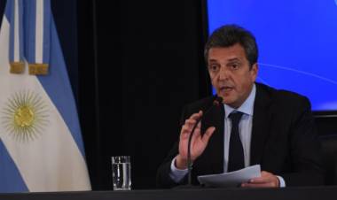 El Ministro Massa anunció la puesta en marcha del Plan Ahora 10 para la compra de celulares