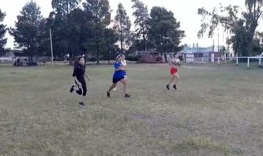El equipo de Fútbol Femenino "Rejunte" pide la solidaridad de la comunidad puntaltense