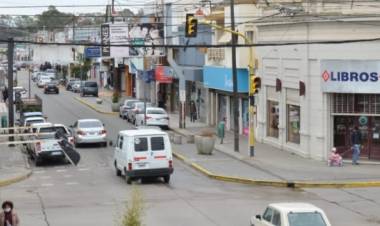La Secretaría de Economía convoca a los comercios rosaleños a adherirse al programa “Rosales Premia”