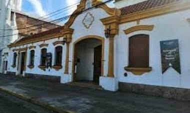 El Municipio entrega boletas de pago a adjudicatarios de viviendas sociales