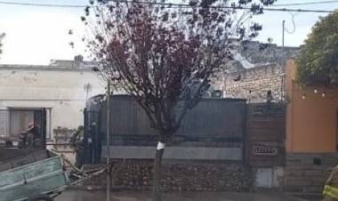 Pérdidas totales en un carrito de comidas en Villanueva al 400