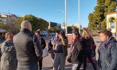 Un grupo de vecinos reclaman por el servicio de agua para más de 60 familias