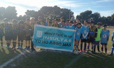 FC Puerto Belgrano lanzó un BONO Contribución por el Mes del Niño
