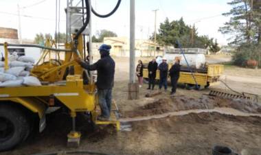 Se inició la construcción de un nuevo pozo de agua para Bajo Hondo 