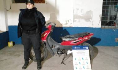 Detuvieron a un hombe por circular en una moto denunciada como robada en febrero