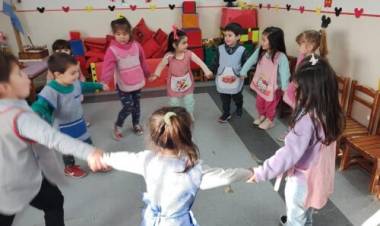 Los Jardines Maternales Municipales festejaron el “Día del Niño” 