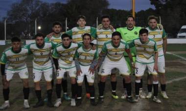 Unión Pehuen Co visita a Suteryh en Monte Hermoso por la fecha 8 de la Liga de Dorrego