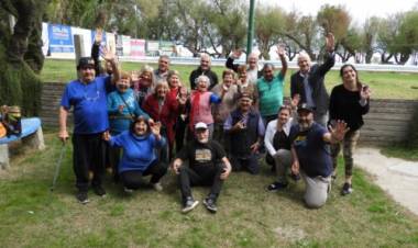 El Intendente Uset participó del cierre de actividades con adultos mayores en la semana de la primavera
