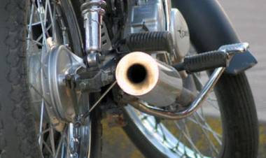 Desde el Municipio piden que se respete la ordenanza que prohibe la utilización de escapes libres en motos