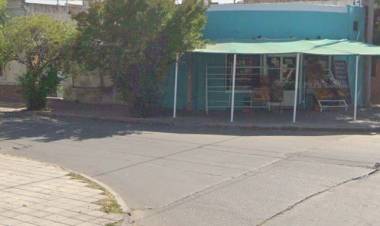 Una mujer denuncia que un hombre la chocó en moto y se dio a la fuga