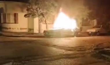 Pérdidas totales en el incendio de un auto 