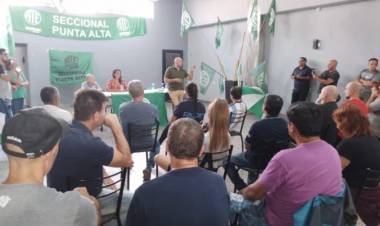 Despidos en Puerto Belgrano: gremios expresaron su apoyo a la marcha de este miércoles 3/4