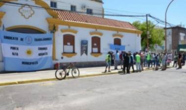 Trabajadores Municipales anuncian un paro desde el próximo domingo a la noche