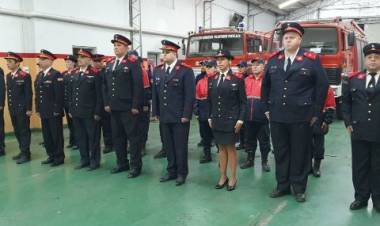 La Asociación de Bomberos Voluntarios de Punta Alta festejó sus 97 años