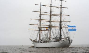 Dentro de una semana la Fragata ARA Libertad partirá rumbo a Buenos Aires