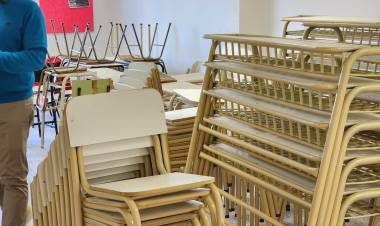 El Gobierno de la Provincia entregó mobiliario escolar para algunas escuelas rosaleñas