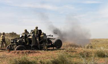 Adiestramiento y tiro sobre blancos aéreos del Batallón Antiaéreo